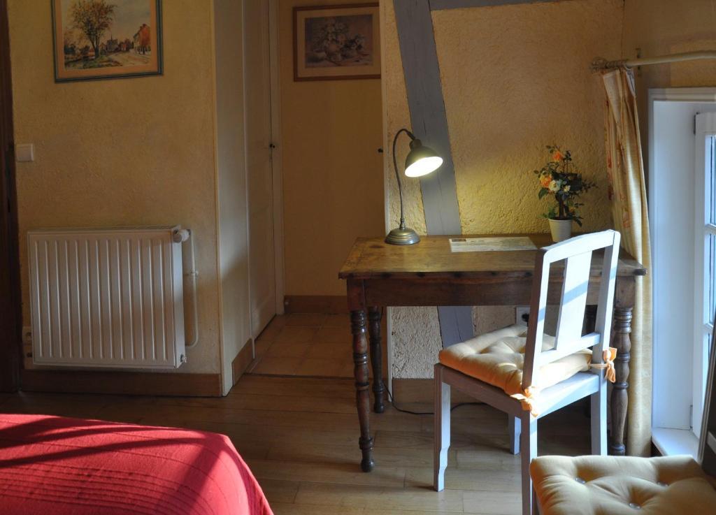 Bed and Breakfast Grange De La Herde Camon  Номер фото